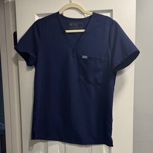 FIGS Navy Catarina Scrub Top - Size Small - Like New!